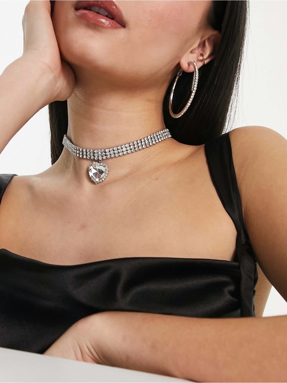 True Decadence crystal choker with heart pendant in silver
